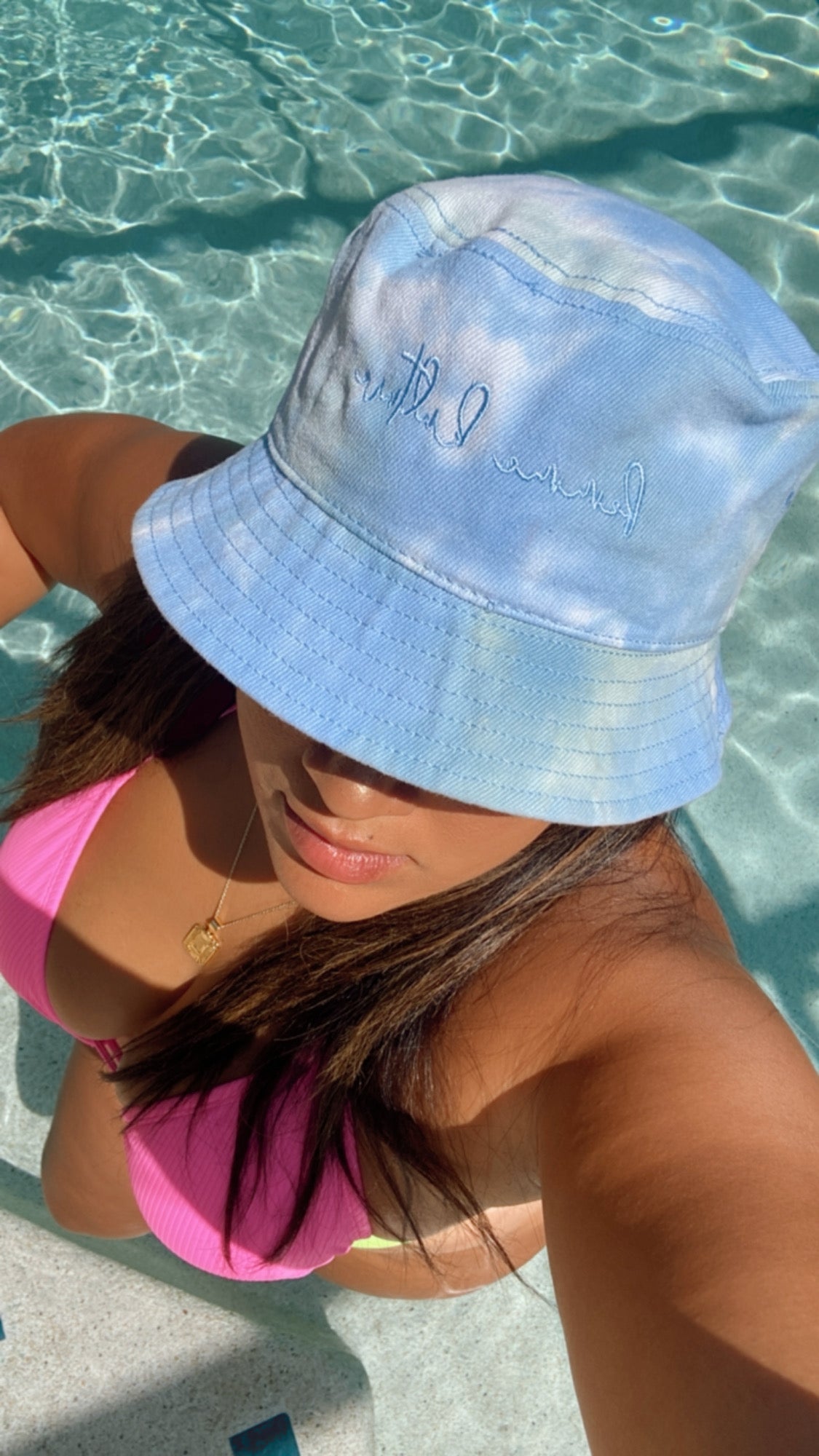 Ojitos Lindos x Femme Kulture